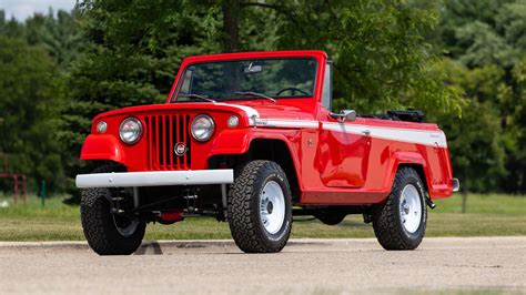 1968 Jeep Jeepster Catalog and Classic Car Guide, Ratings and Features ...