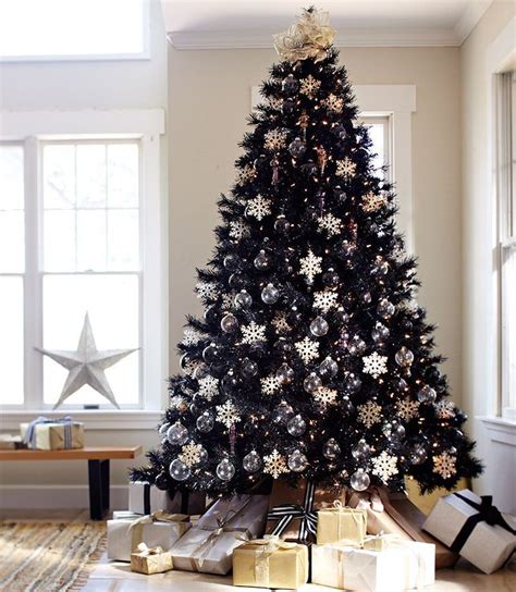 30+ Black Christmas Tree With Decorations - DECOOMO