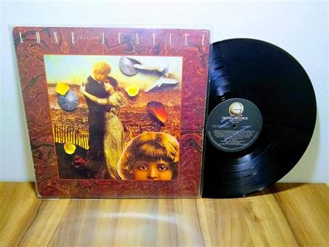 LONE JUSTICE - SHELTER LP [11674]: Amazon.co.uk: CDs & Vinyl