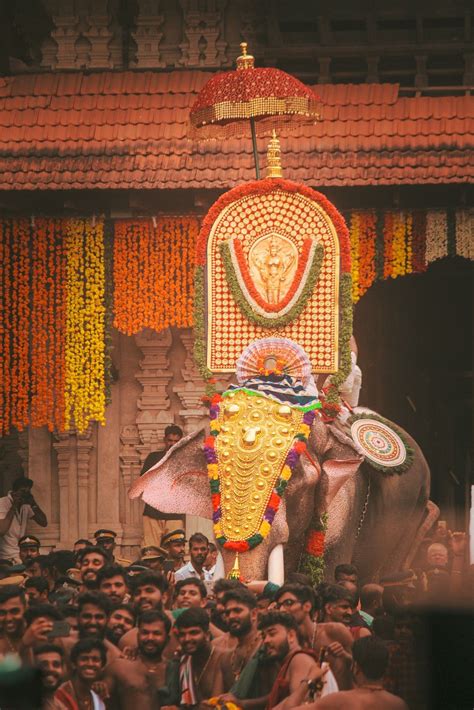 Thrissur Pooram Movie Wallpapers - Wallpaper Cave