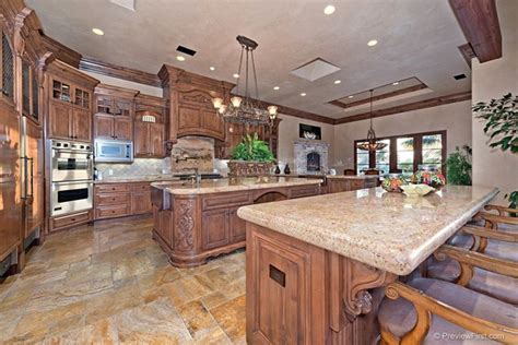 Boxer Saúl 'Canelo' Álvarez Lists His San Diego Mansion