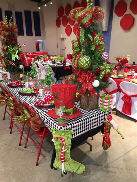 My Christmas Table red and green (setting of 6) Odessa Christian Faith ...