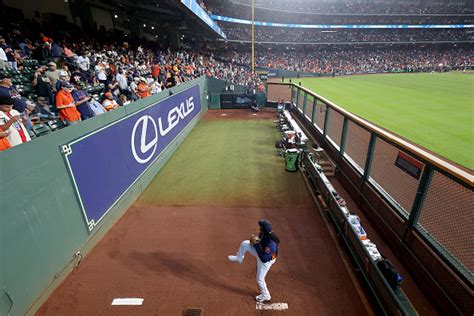 2023 ALCS Game 2 — Rangers, Astros Manager Pregame Notes