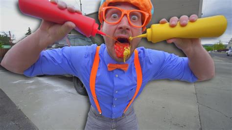 Car Wash with Blippi | Washing the Big Red Truck - YouTube