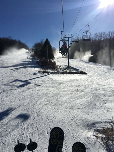 First-Time Skiing at the Shawnee Mountain Ski Area - Weekend Jaunts