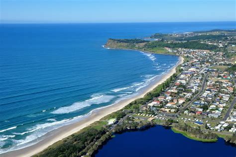 Byron Bay - Lennox Head Beach