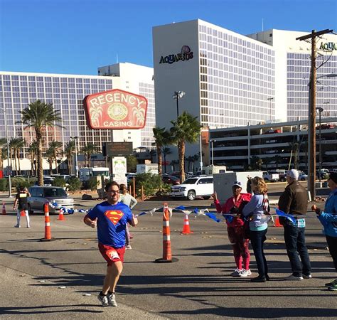 Laughlin Buzz: Laughlin Buzz Water Station - Run Laughlin Half Marathon