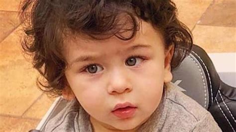 Media! Excited Taimur Ali Khan exclaims on seeing paparazzi. Watch viral video - Movies News