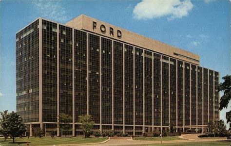 Ford Motor Company Detroit, MI Postcard