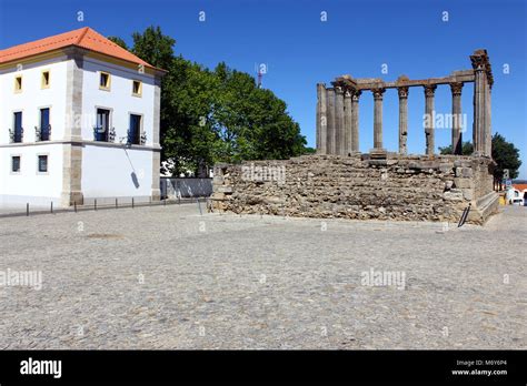 Roman temple, Evora, Portugal Stock Photo - Alamy