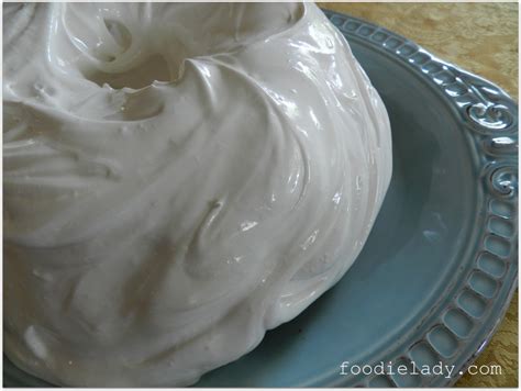 Meringue Frosting – foodielady.com