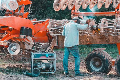 20 Farm Welding Projects To DIY Today (With Pictures and Videos) | WaterWelders