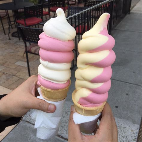 [I ate] Pineapple, strawberry & vanilla swirl soft serve ice cream : r/food