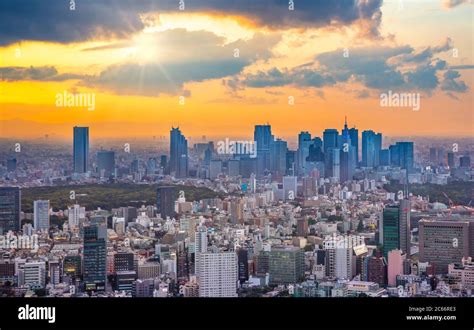 Japan, Tokyo City, Shinjuku skyline, sunset Stock Photo - Alamy