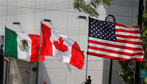 Canada, Mexico win auto rules trade dispute with U.S. | Reuters