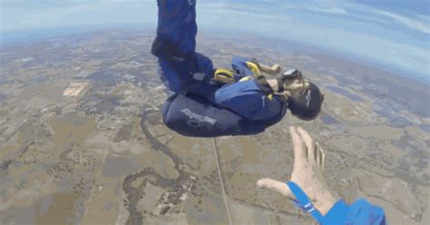 Australia skydiving straya GIF - Find on GIFER