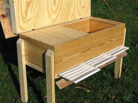 Screened Bottom For Long Hives | Free Plans | Natural Beekeeping