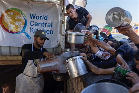 How Jose Andres' World Central Kitchen brought 32 million meals to Gaza | CBC.ca