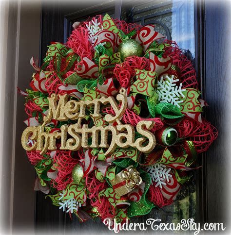 Christmas Deco Mesh Wreath Instructional Tutorial - Under a Texas Sky