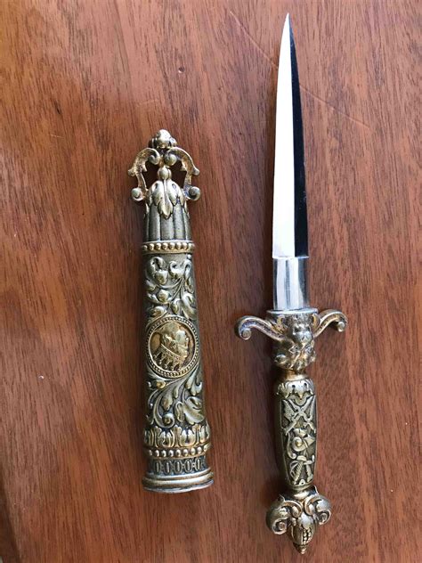 Antique dagger, looks French | Antiques Board