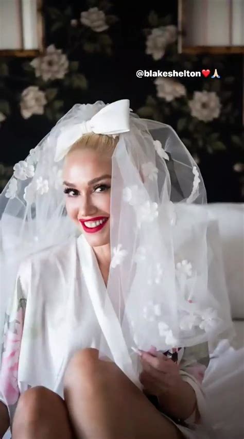 Gwen Stefani Wedding Dresses Best 10 gwen stefani wedding dresses ...