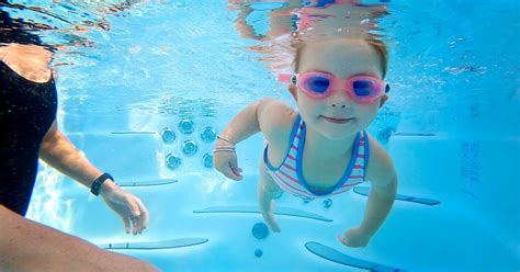 Are private swim lessons worth it? Teaching kids to swim - Master Spas Blog