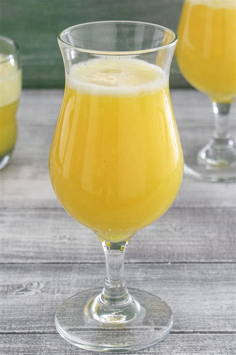 Pineapple Juice Recipe - Spice Up The Curry