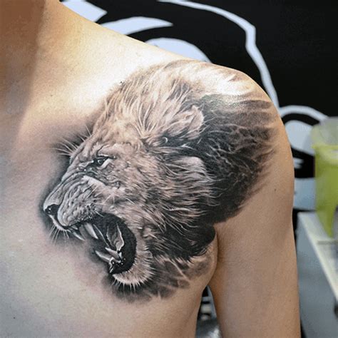 Top 73 Lion Chest Tattoo Ideas - [2021 Inspiration Guide]