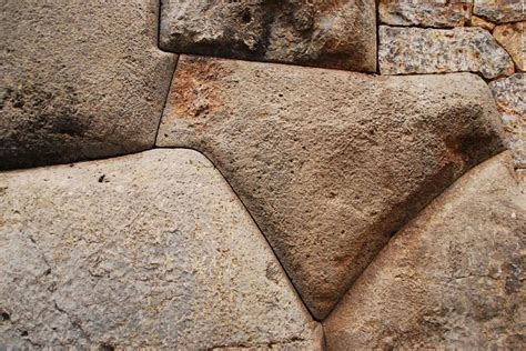 The Walls of Sacsayhuaman | Amusing Planet