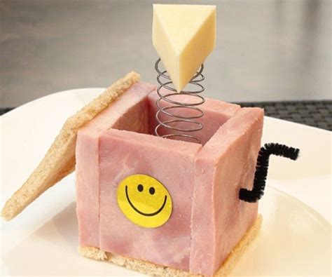 Creative Sandwich Art | Amusing Planet