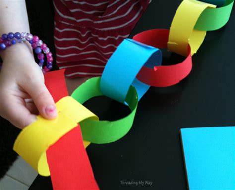 Threading My Way: Craft With Kids ~ Making Paper Chains...