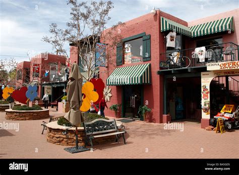 uptown mall a small shopping area off main street sedona arizona usa Stock Photo - Alamy