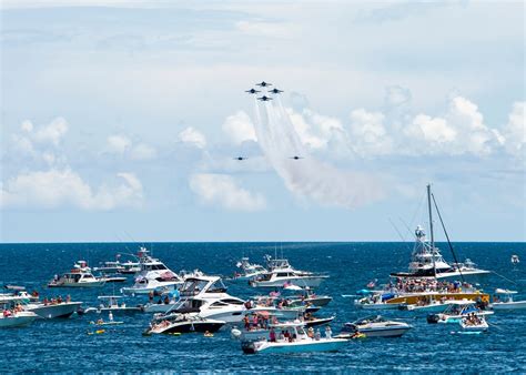 DVIDS - Images - The Navy Flight Demonstration Squadron, the Blue ...