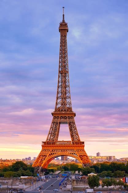 Torre eiffel ao pôr do sol paris frança | Foto Premium