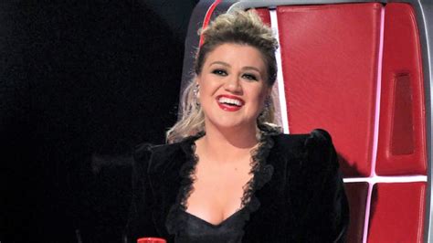 Why Kelly Clarkson Was Missing on 'The Voice' for the First Battle Round