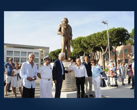 Il Monumento al Palombaro nel menu MAS - HDS ITALIA - The Historical Diving Society