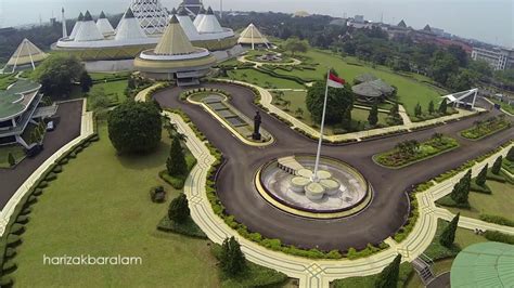 Taman Mini Indonesia Indah, Beautiful Indonesia Miniature Park - Smeksas