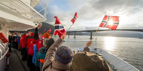 Holidays and Festivals in Norway | Hurtigruten