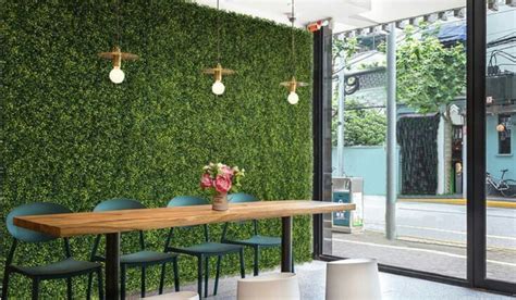 Grass Wall Design: Bringing Nature Indoors with Greenery | Build Blogs