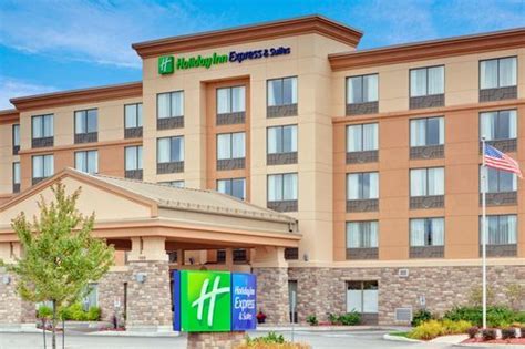 Huntsville Hotels: Holiday Inn Express & Suites Huntsville Hotel in ...