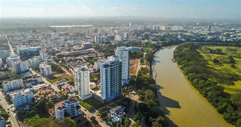 ¿Qué barrios hacen parte de cada comuna en Montería?