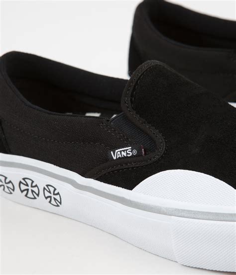 Vans x Independent Slip On Pro Shoes - Black / White | Flatspot