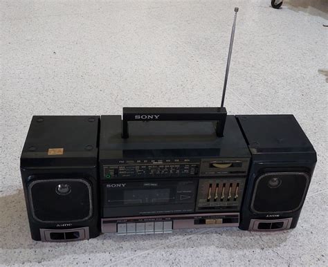 Vintage Sony cassette player CFS-1000S, Hobbies & Toys, Memorabilia & Collectibles, Vintage ...