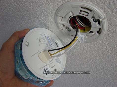 How to Wire Smoke Detectors