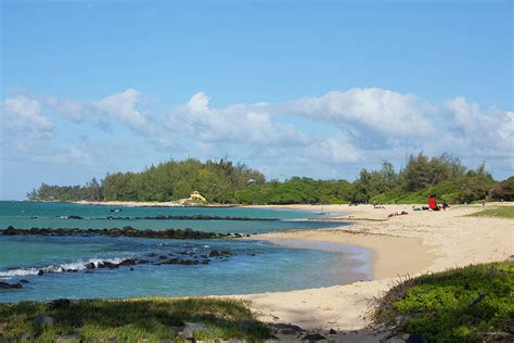 Kanaha Beach Park, Maui, Hawaii Photograph by Douglas Peebles - Fine Art America