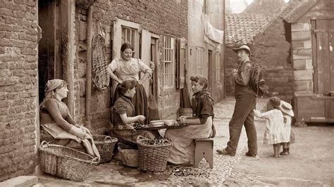 Frank Meadow Sutcliffe, Whitby Photography | The Whitby Guide