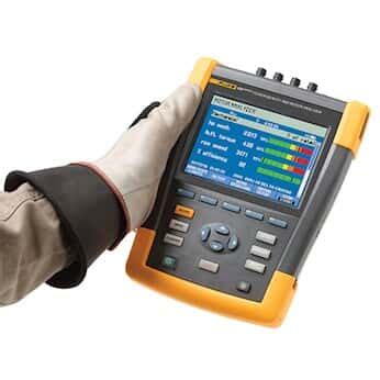 Fluke 438-II Power Quality and Motor Analyzer - Cole-Parmer Germany