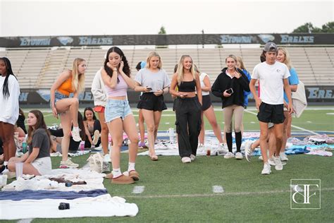 SENIOR SUNRISE ETOWAH HIGH SCHOOL CLASS OF 2024 — Best Senior Portrait Photographer in Woodstock ...