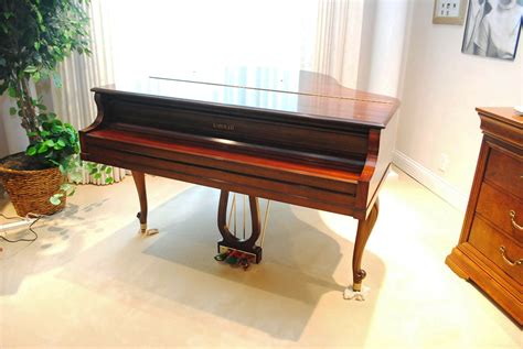 Kimball Baby Grand Piano | EBTH