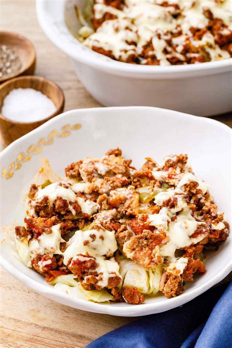 Low Carb Ground Beef and Cabbage Paleo Casserole - Paleo Grubs